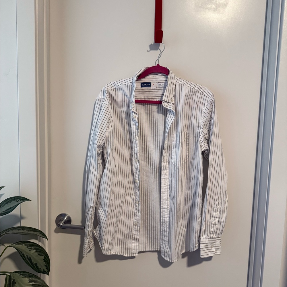 Old Navy White and Gray Striped Shirt